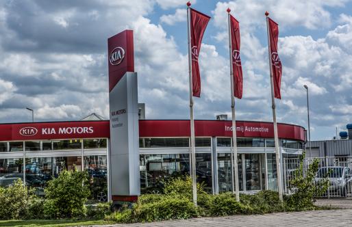 Kia-dealer Indumij Automotive,heeft haar vestiging in Rotterdam Zuid overgedaan aan Autobedrijf De Beer.