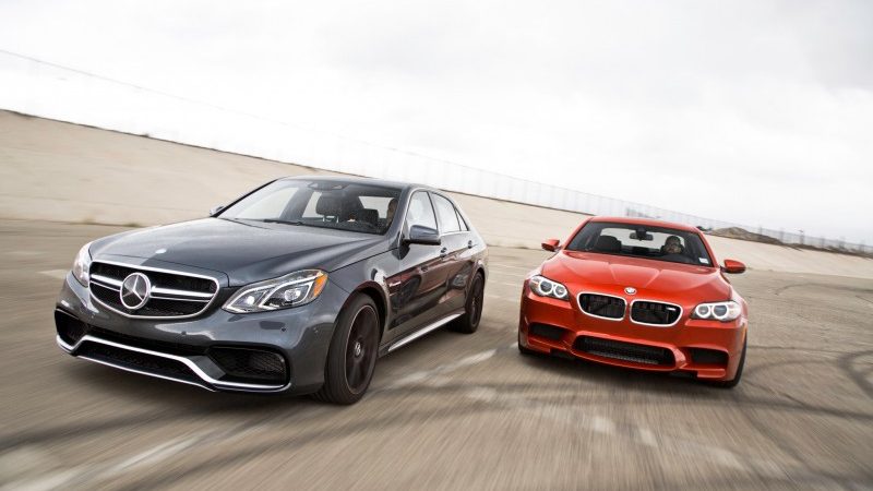Mercedes neemt luxe-kroon over van BMW