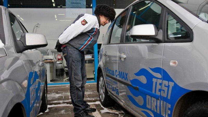 Russische automarkt komt op snelheid