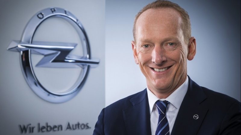 Opel-baas Neumann vertrekt zodra overname rond is'