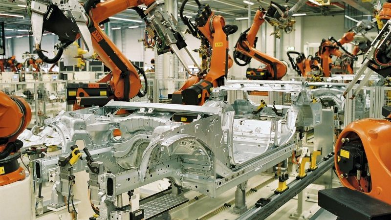 Britse autoproductie iets lager