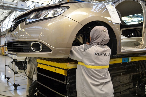 Renault voert productie in Iran sterk op