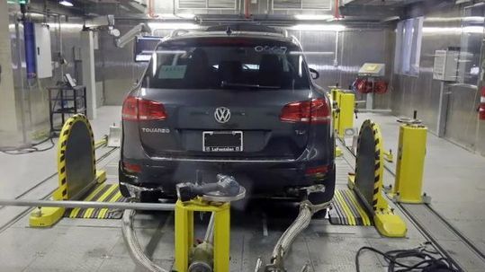 Consumentenbond stelt Volkswagen ultimatum om sjoemeldiesels