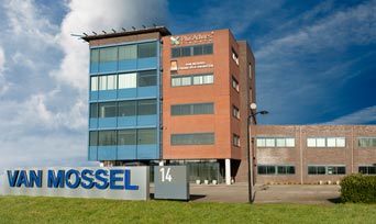 Van Mossel voegt leasebedrijven samen