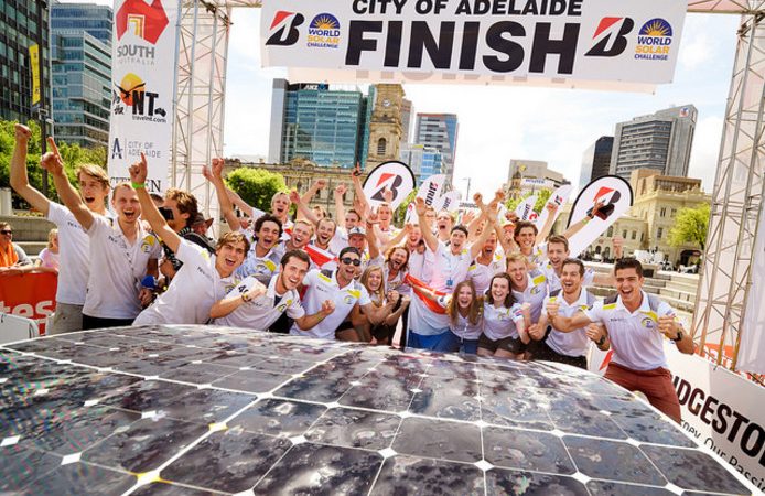 Solarteam Eindhoven is 14 keer efficiënter dan Tesla