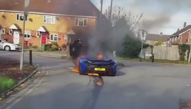 McLaren van een miljoen uitgebrand