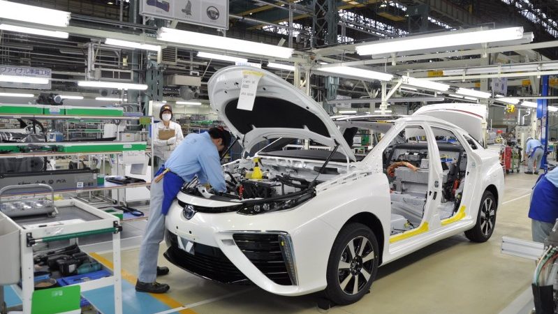 Productie bij Toyota loopt terug