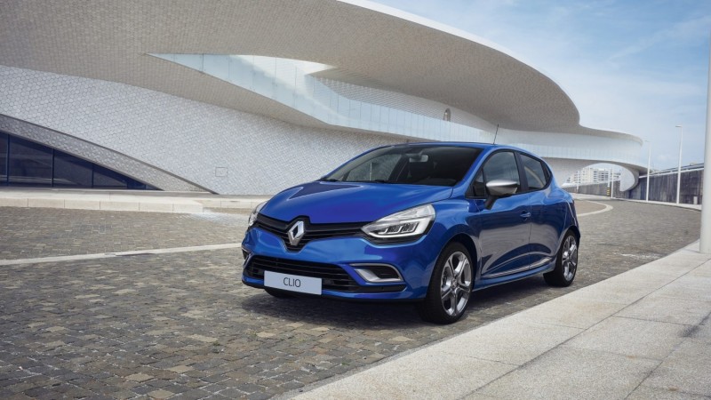 Autoverkopen november 2017 nemen met 18% toe; Renault geeft gas