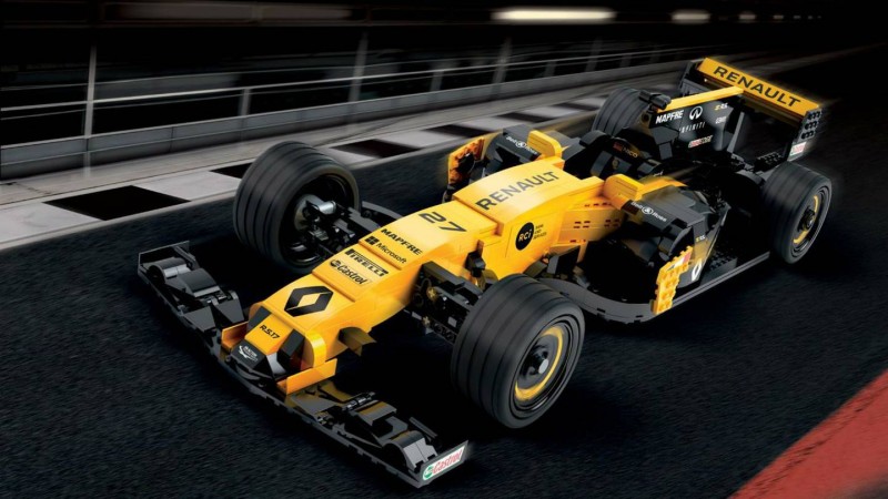 Passend Sinterklaas cadeautje: F1 racewagen van 600.000 Lego steentjes