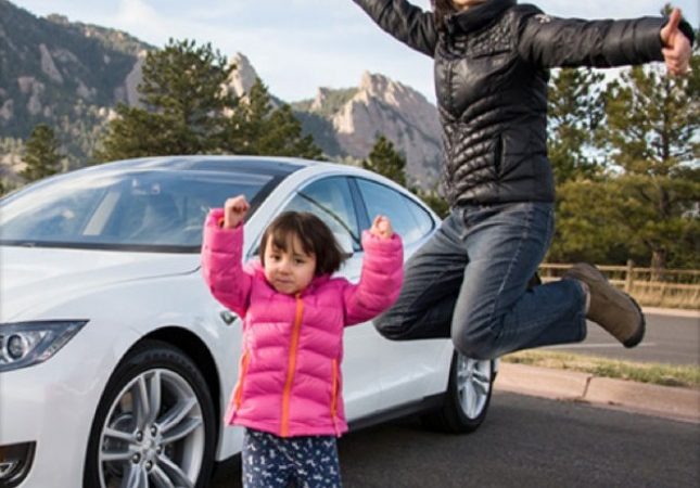 Tesla verslaat BMW en Mercedes-Benz