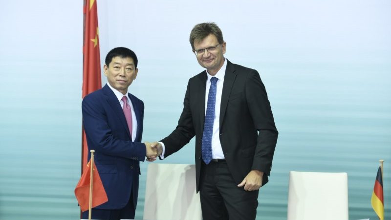 BMW sluit drie partnerschappen in China