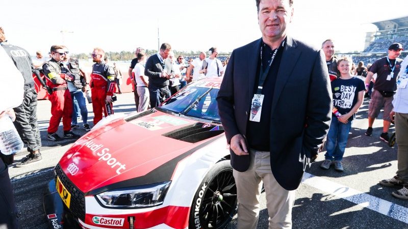 Bram Schot wil topman van Audi blijven