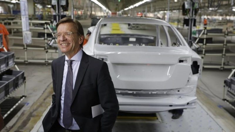 Volvo ziet winst fors inzakken, gaat verder snijden in de kosten