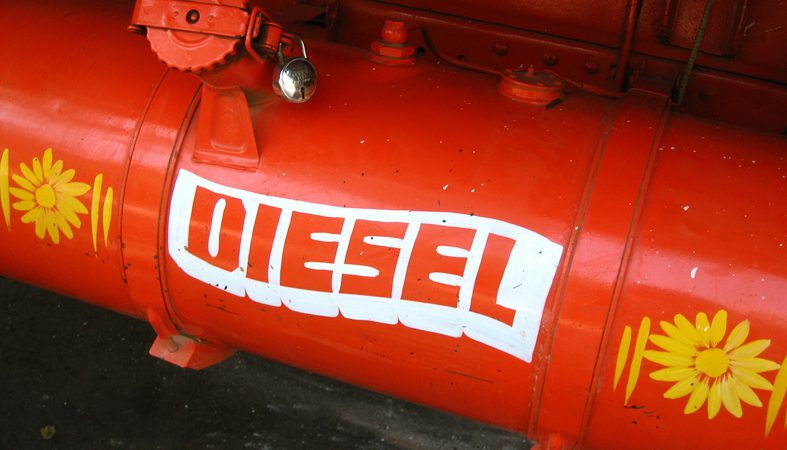 Minder diesels verkocht maar meer diesel verstookt