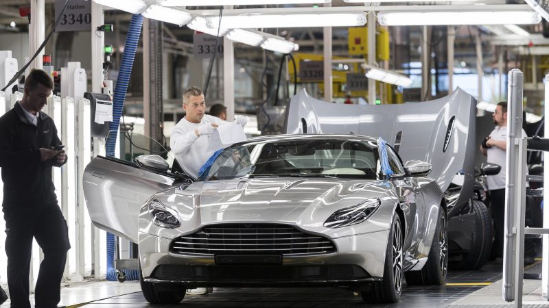 Aston Martin verlaagt verkoopdoelstelling