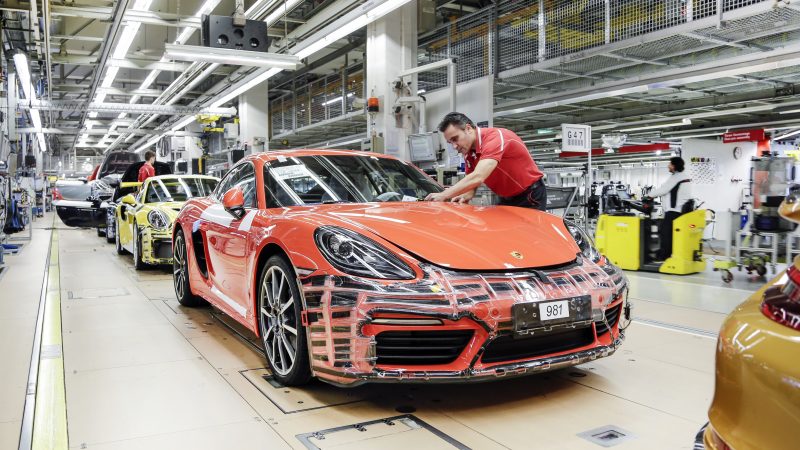 Werknemers Porsche vangen 9.700 euro bonus