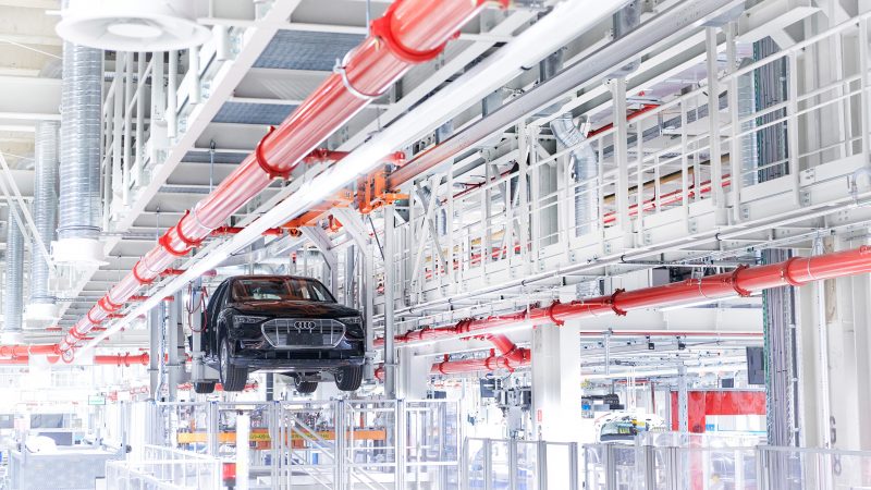 Productie Audi e-tron in Brussel ligt stil