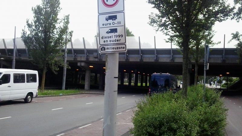 Amsterdam doet vanaf 2030 verbrandingsmotor in de ban