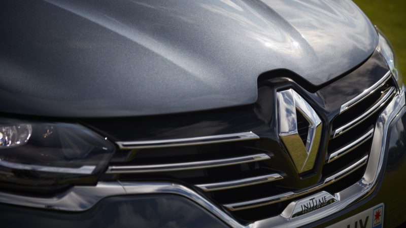 Renault ziet omzet en afzet licht dalen