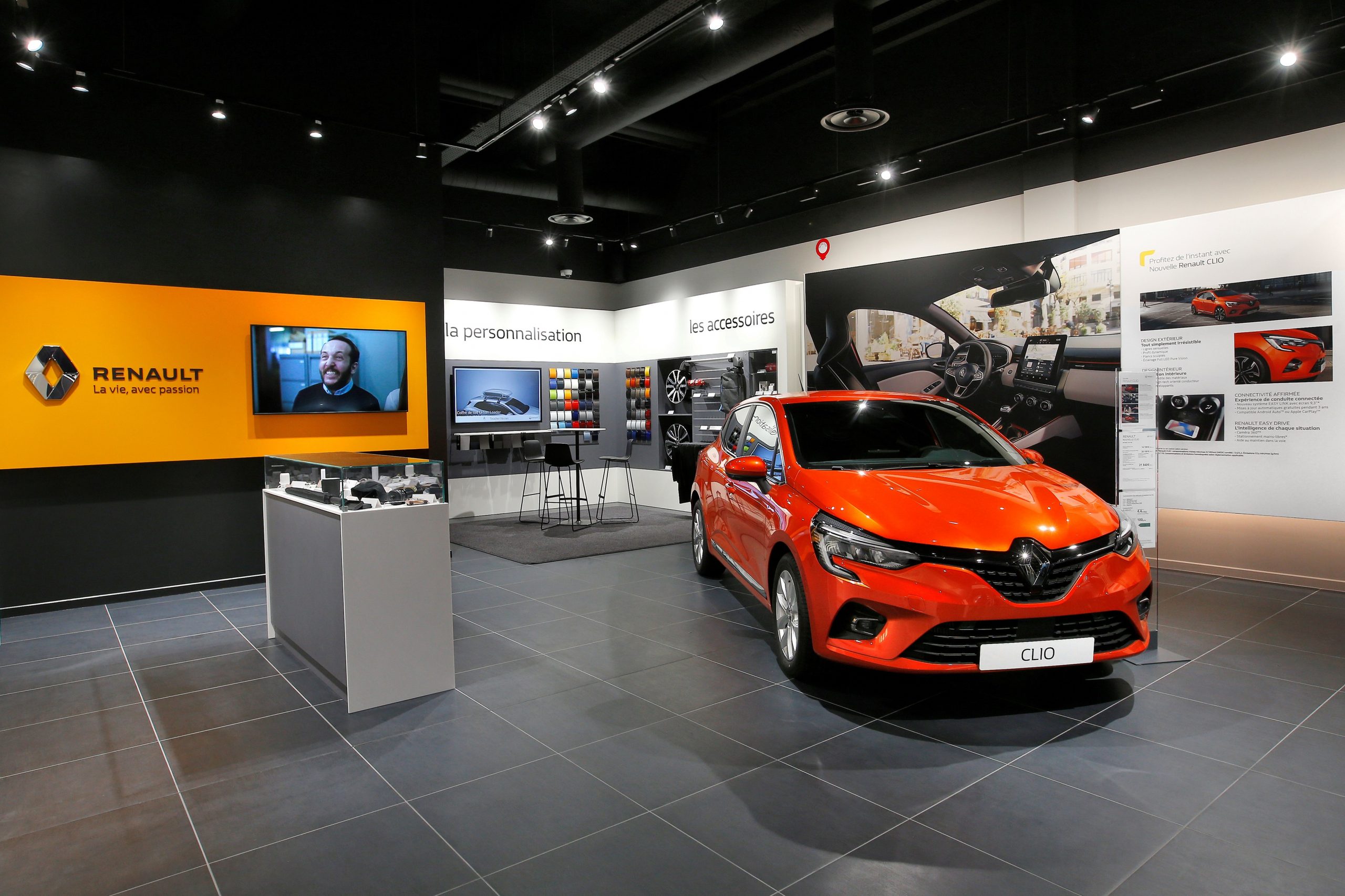 Renault cède six points de vente en France